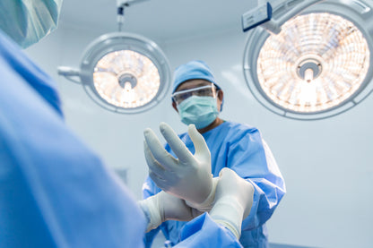 Surgical Gown – AAMI Level 4